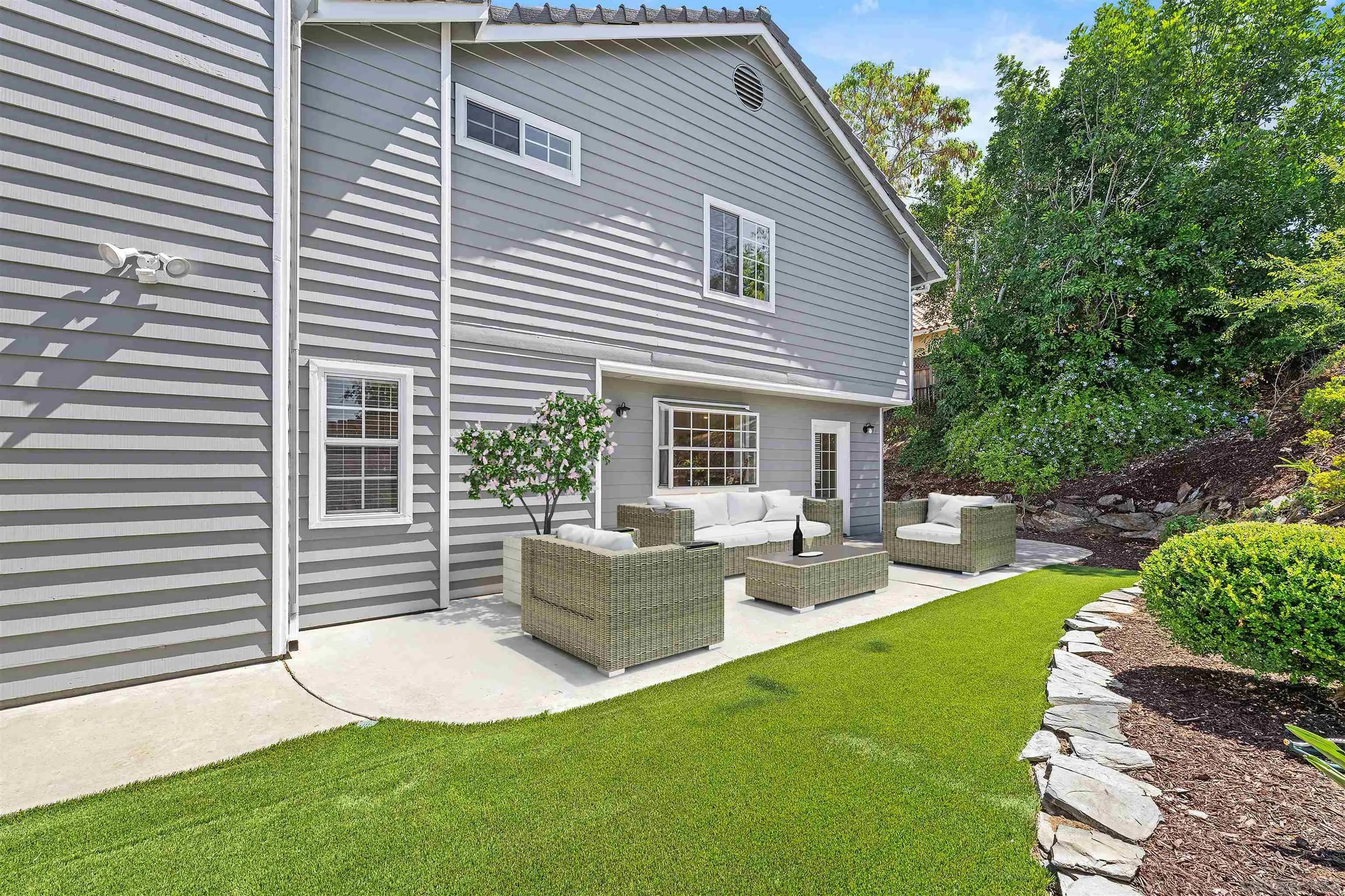 https://cdn.realtyfeed.com/cdn/127/250037093/7d6f1611197ea84d2d800f3aa4f89b85.webp