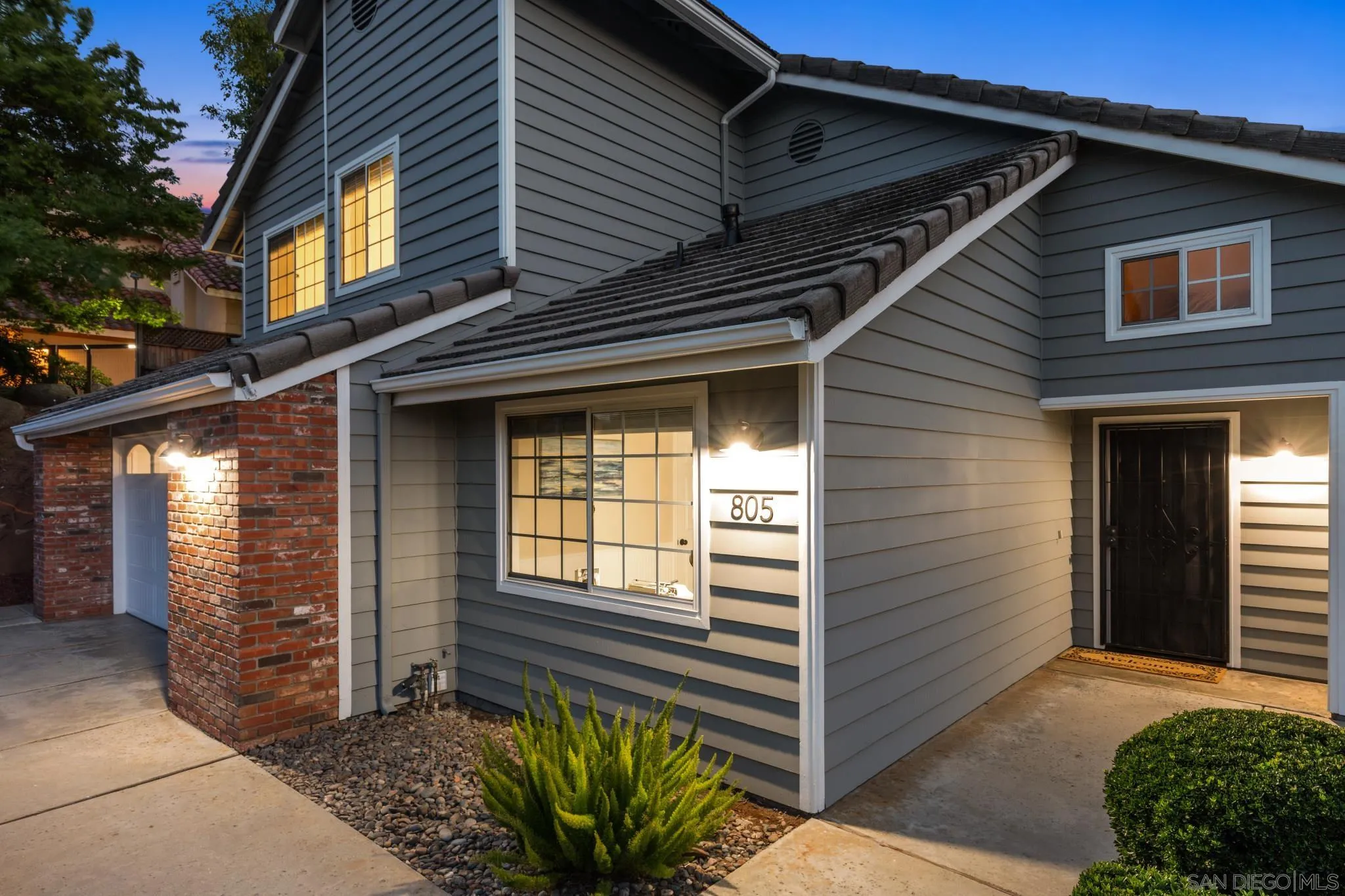 https://cdn.realtyfeed.com/cdn/127/250037093/bd2245c6bfd84c3af1cc6c8e5fc1944a.webp