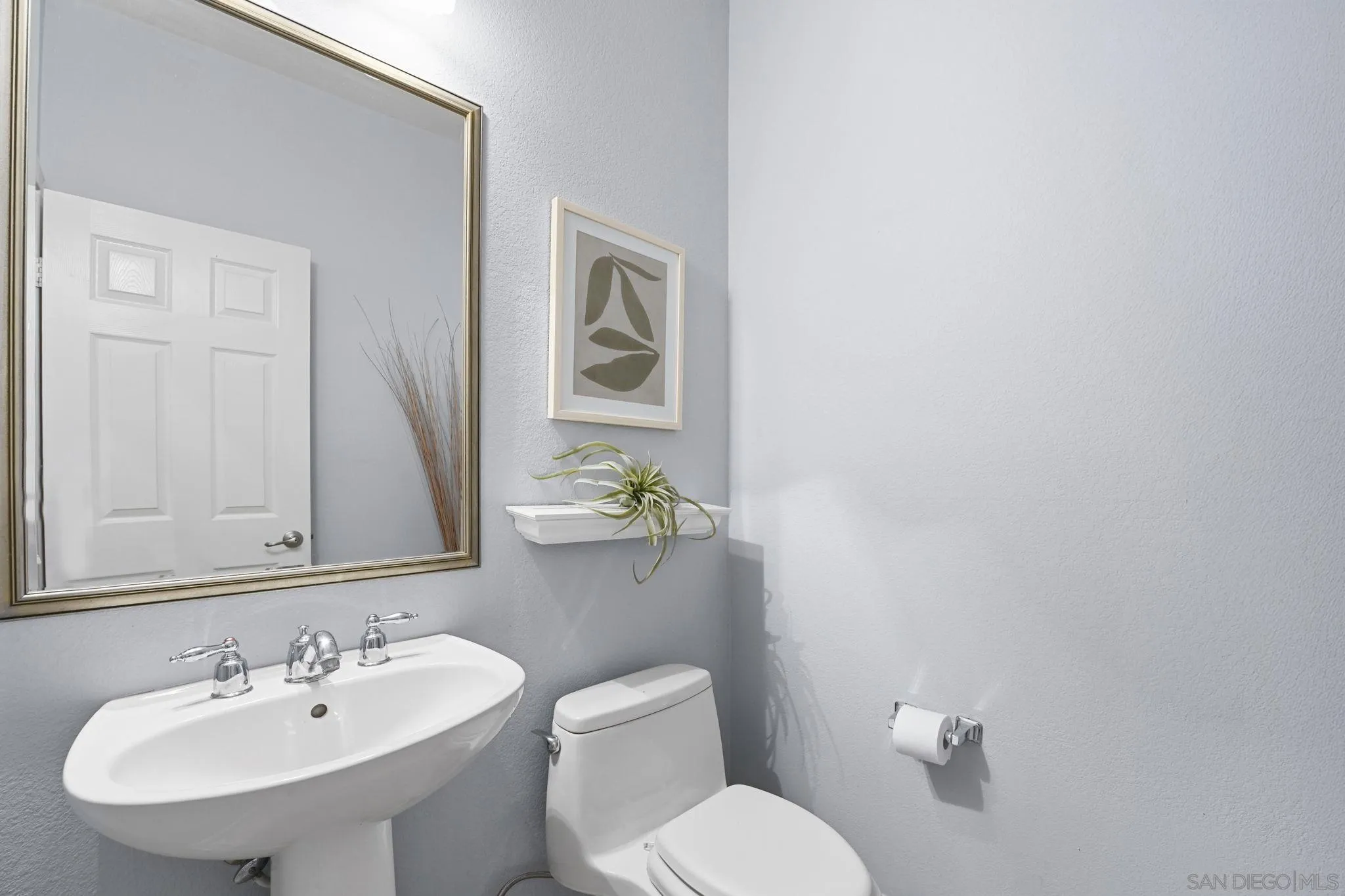 https://cdn.realtyfeed.com/cdn/127/250037094/0413ee8aabd31b66a37944350a24cd5e.webp