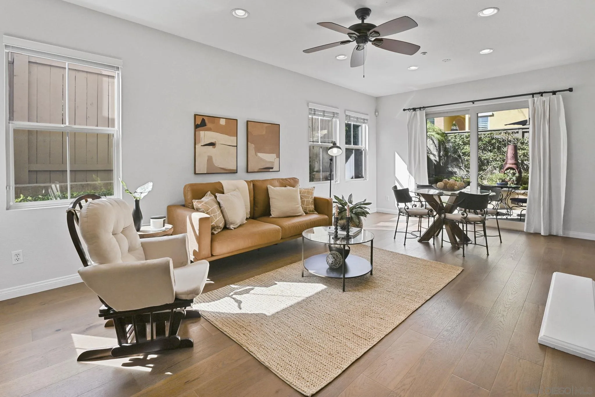 https://cdn.realtyfeed.com/cdn/127/250037094/a72360004dd705374710f76b746c8c23.webp