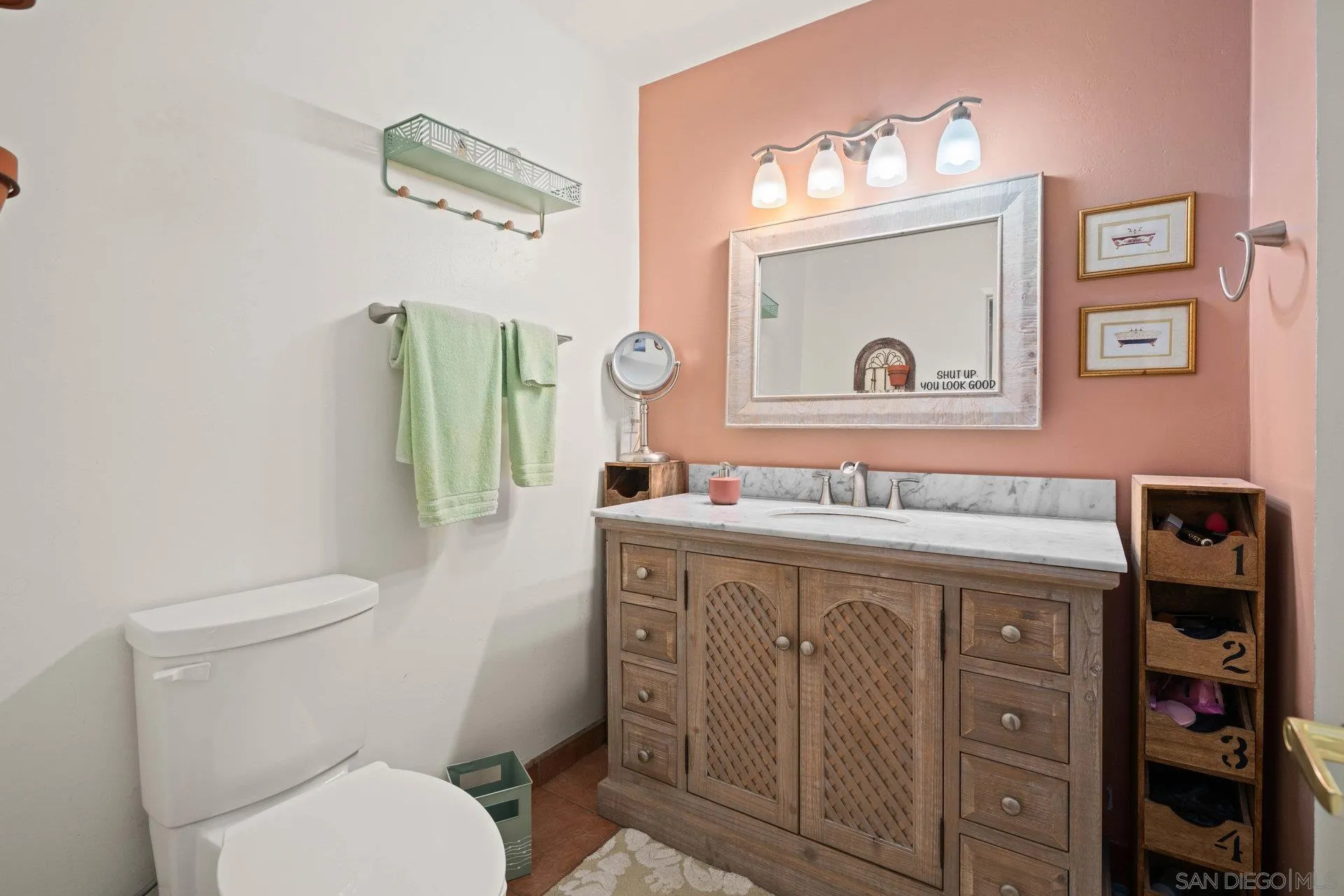 https://cdn.realtyfeed.com/cdn/127/250037097/0ea2a9ba617004d9e56e5da8cdbbcba8.webp