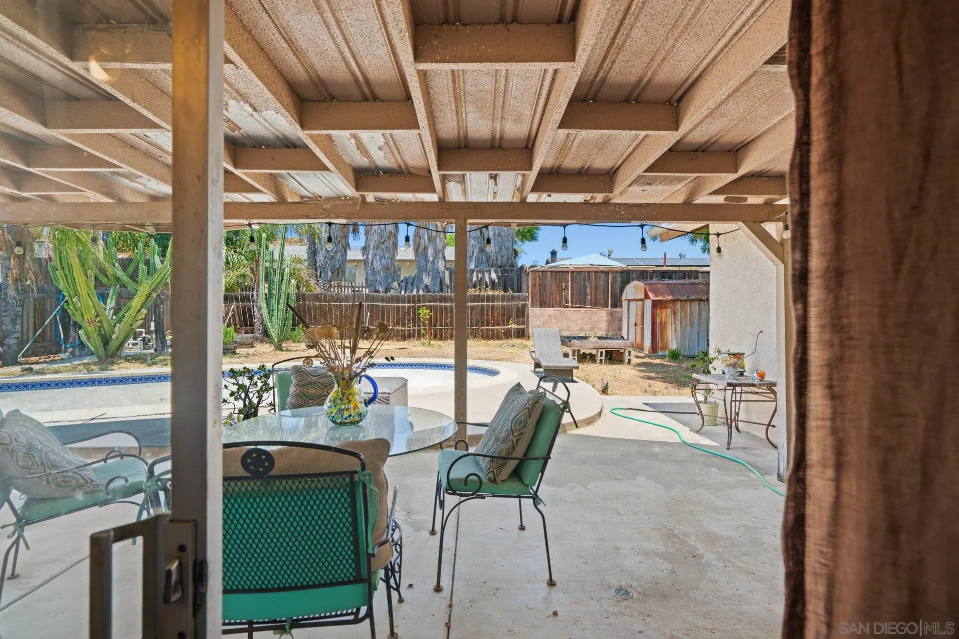 https://cdn.realtyfeed.com/cdn/127/250037097/4b17022a55c9e72515bb296be194c0bc.webp