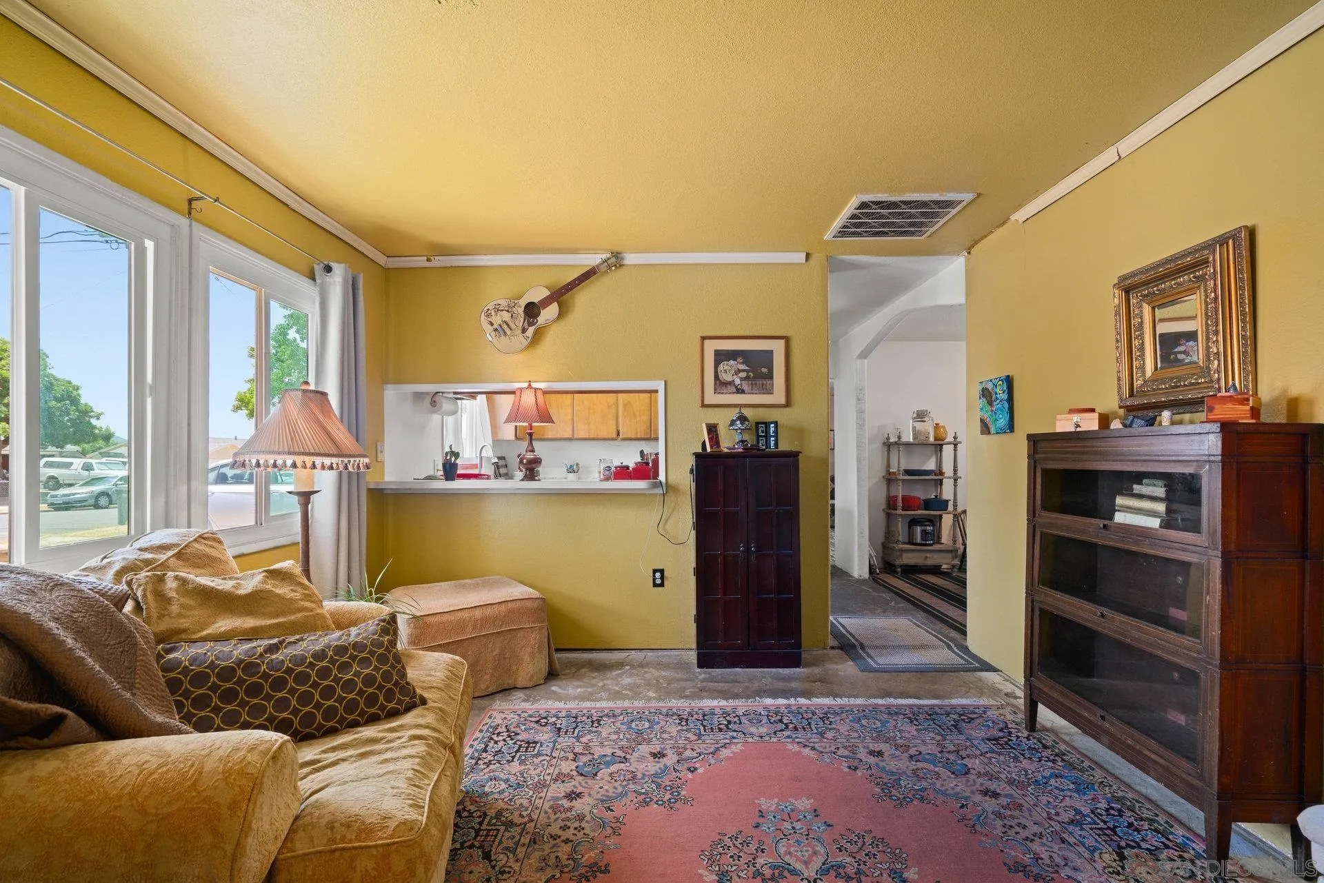 https://cdn.realtyfeed.com/cdn/127/250037097/b5d508a8a270f7c9434af5202f445d13.webp