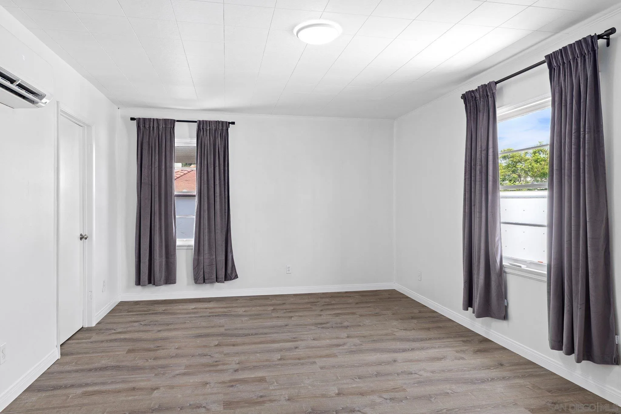 https://cdn.realtyfeed.com/cdn/127/250037099/bfcc466db06a3ef6858c01acf9ed01e5.webp