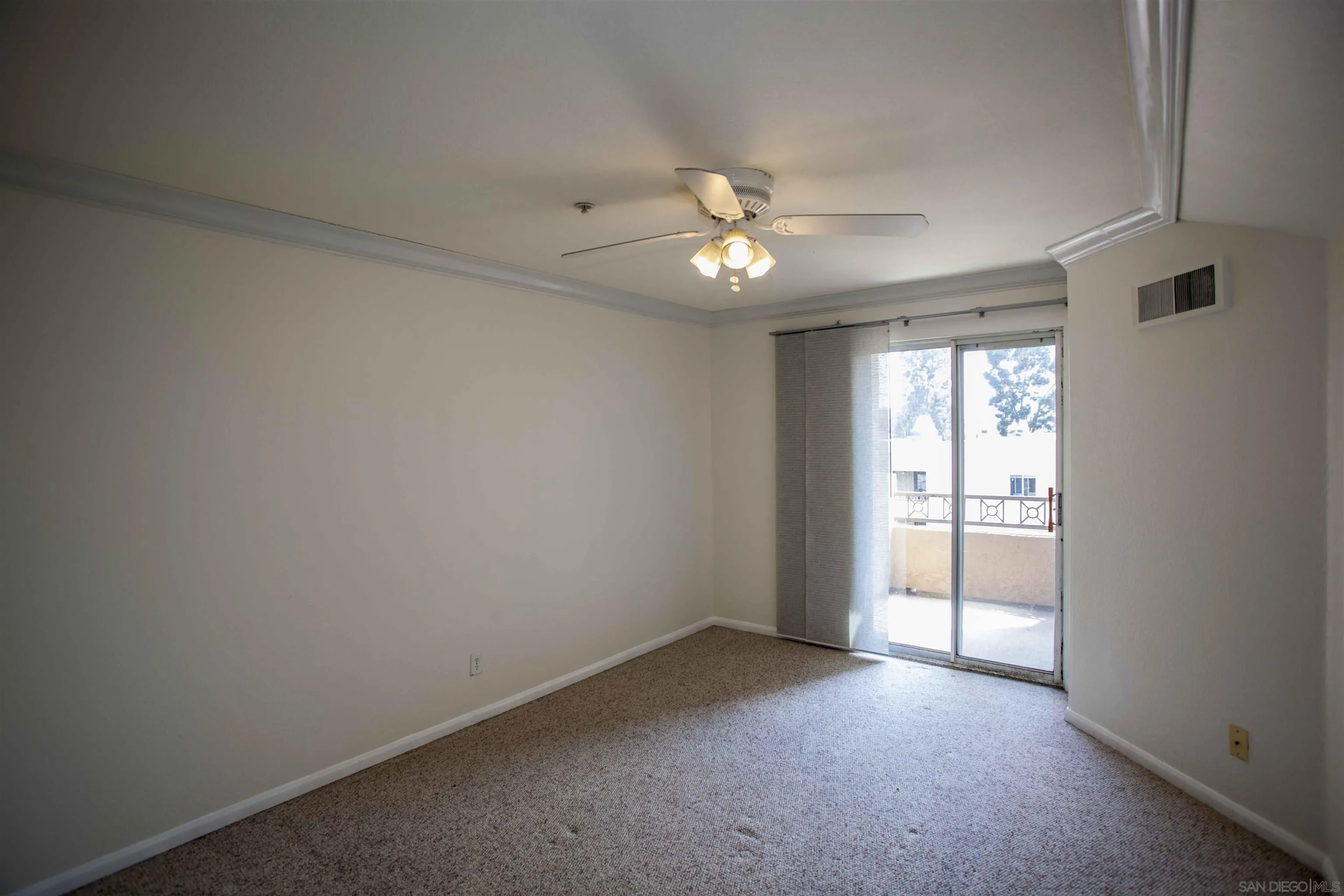 https://cdn.realtyfeed.com/cdn/127/250037102/22f0f368d4ce92720ec4c14283dca2d4.webp