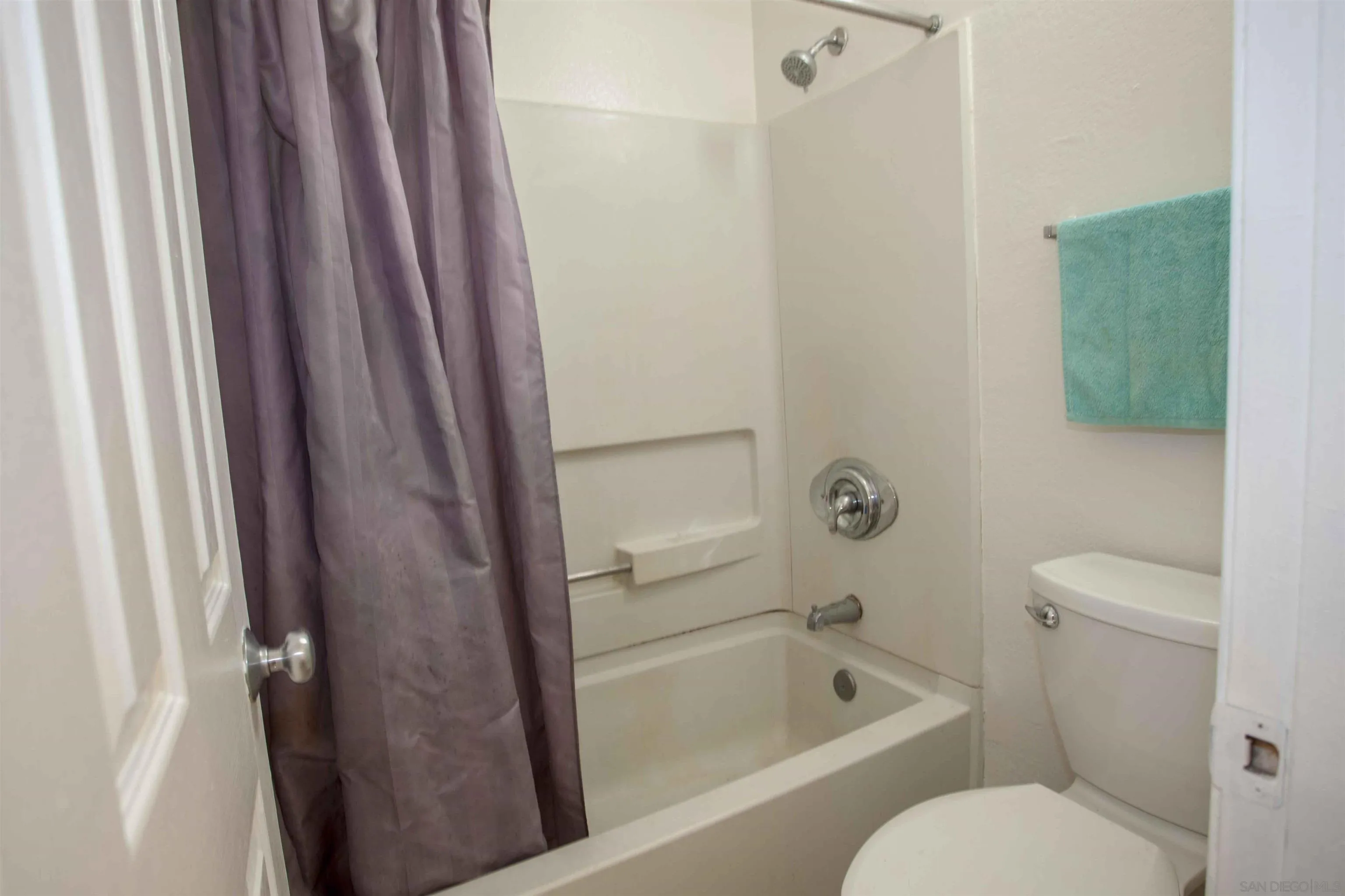 https://cdn.realtyfeed.com/cdn/127/250037102/7dd9033eb9d46af6ea6095c3eb912c66.webp