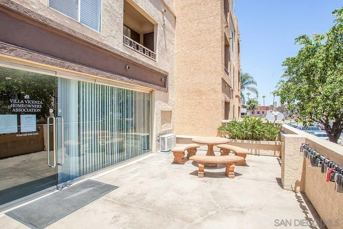 https://cdn.realtyfeed.com/cdn/127/250037102/b835a59e4f9214f8cdee1d4718da2fca.webp