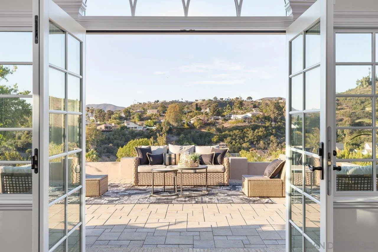 https://cdn.realtyfeed.com/cdn/127/250037104/0e8fb20d524099cf73f6831279be90a2.webp