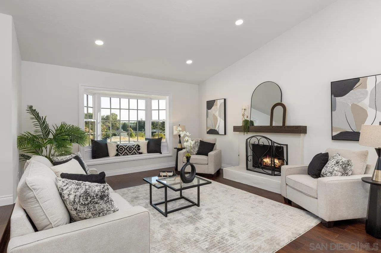 https://cdn.realtyfeed.com/cdn/127/250037104/24d0d8d2c1051637591c2b90224807e9.webp