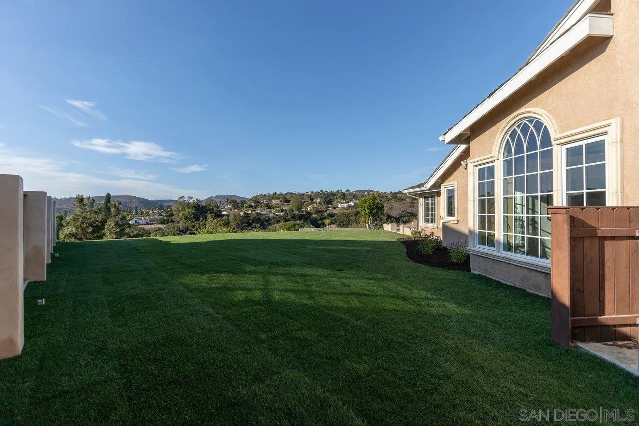 https://cdn.realtyfeed.com/cdn/127/250037104/d29188c143a0d91021179b02a403fa52.webp