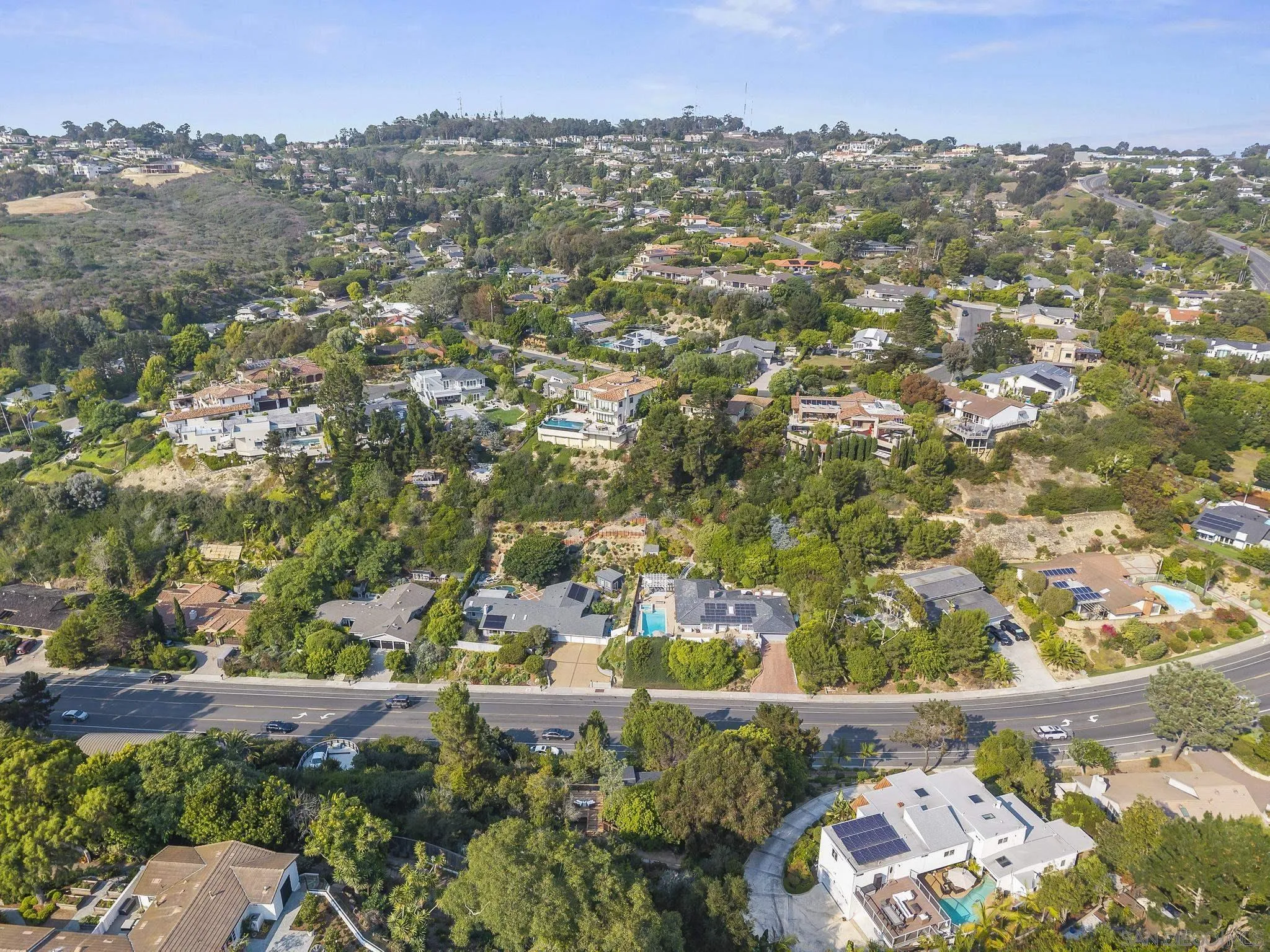 https://cdn.realtyfeed.com/cdn/127/250037107/0f482b8b564245ca99b5e209c5a09a1f.webp
