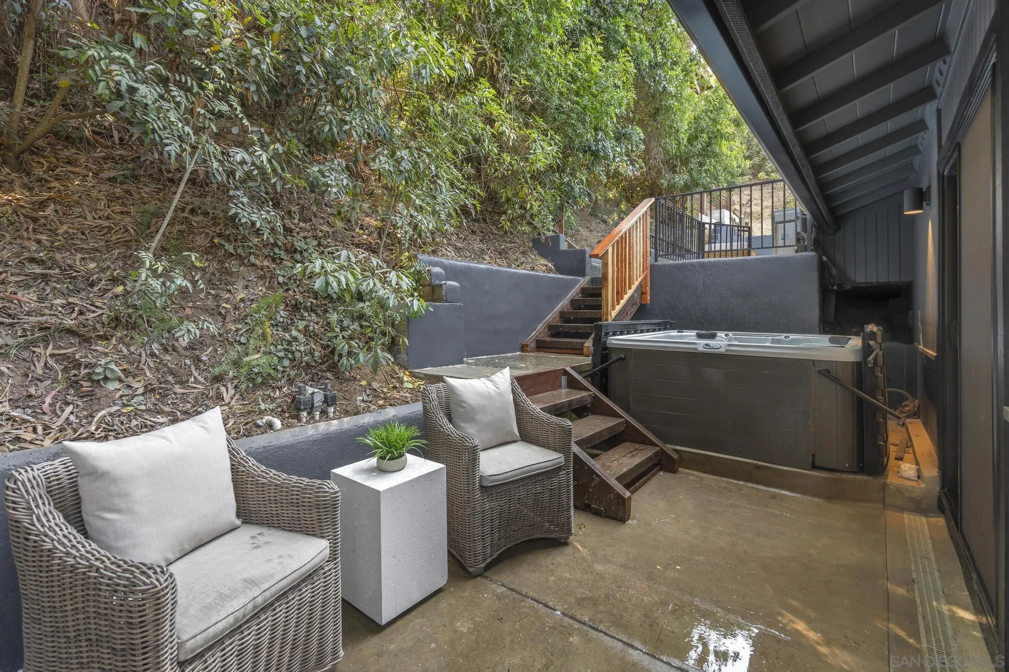 https://cdn.realtyfeed.com/cdn/127/250037107/9437aad08524f05894709f6c18dddce2.webp