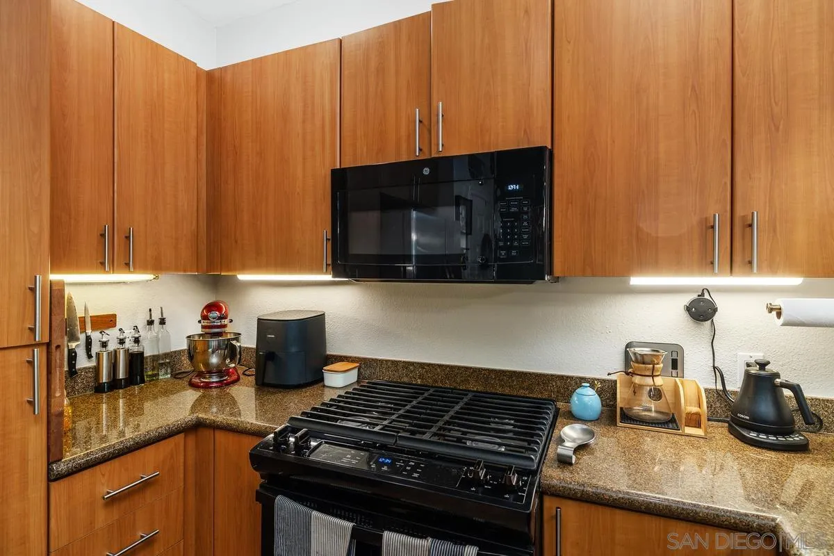 https://cdn.realtyfeed.com/cdn/127/250037111/5c98dc99119cbff763826f83b0d1aff4.webp