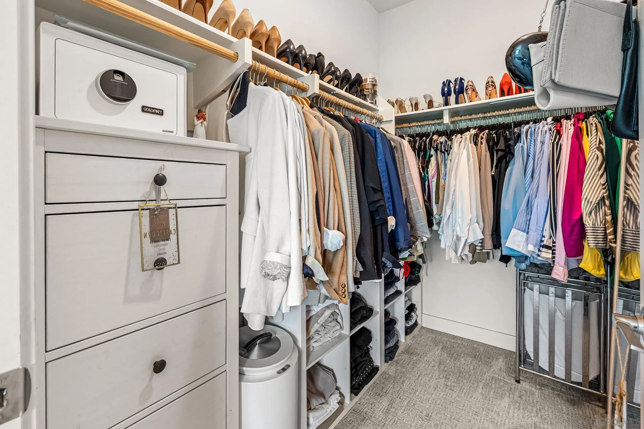 https://cdn.realtyfeed.com/cdn/127/250037114/cfe5ed7014dbadb225e3044ab100d6fe.webp