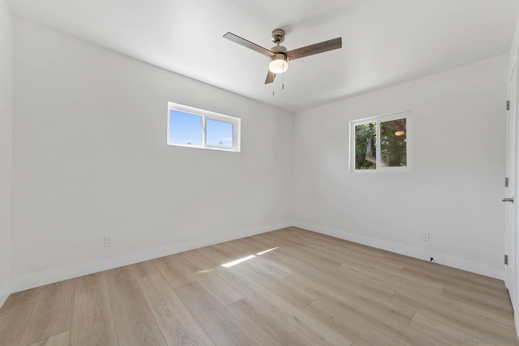 https://cdn.realtyfeed.com/cdn/127/250037115/269baa86e998f875ccada901b22d95b3.webp