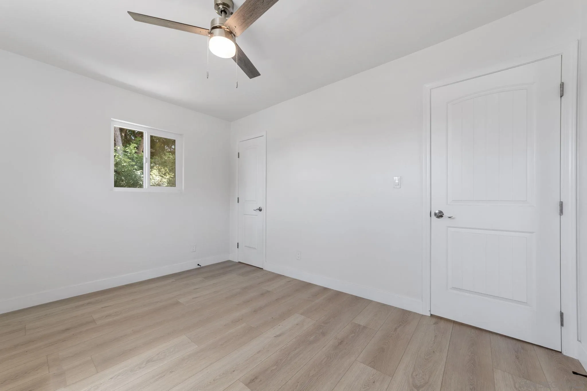 https://cdn.realtyfeed.com/cdn/127/250037115/26efc025a03b0ba28687b517c3f9bfcc.webp