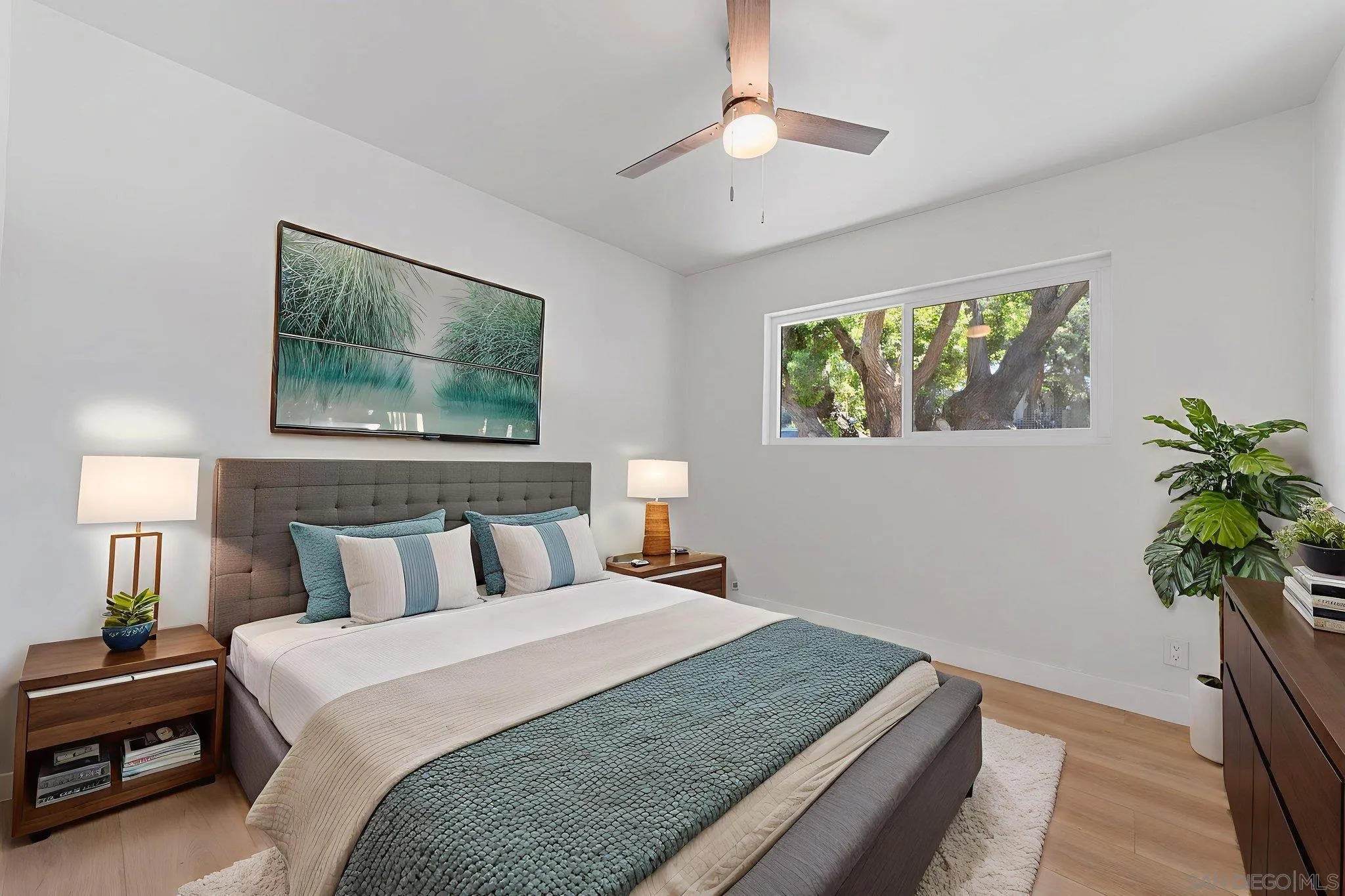 https://cdn.realtyfeed.com/cdn/127/250037115/2db1fca1a41ef937a2f3dc566c98e797.webp