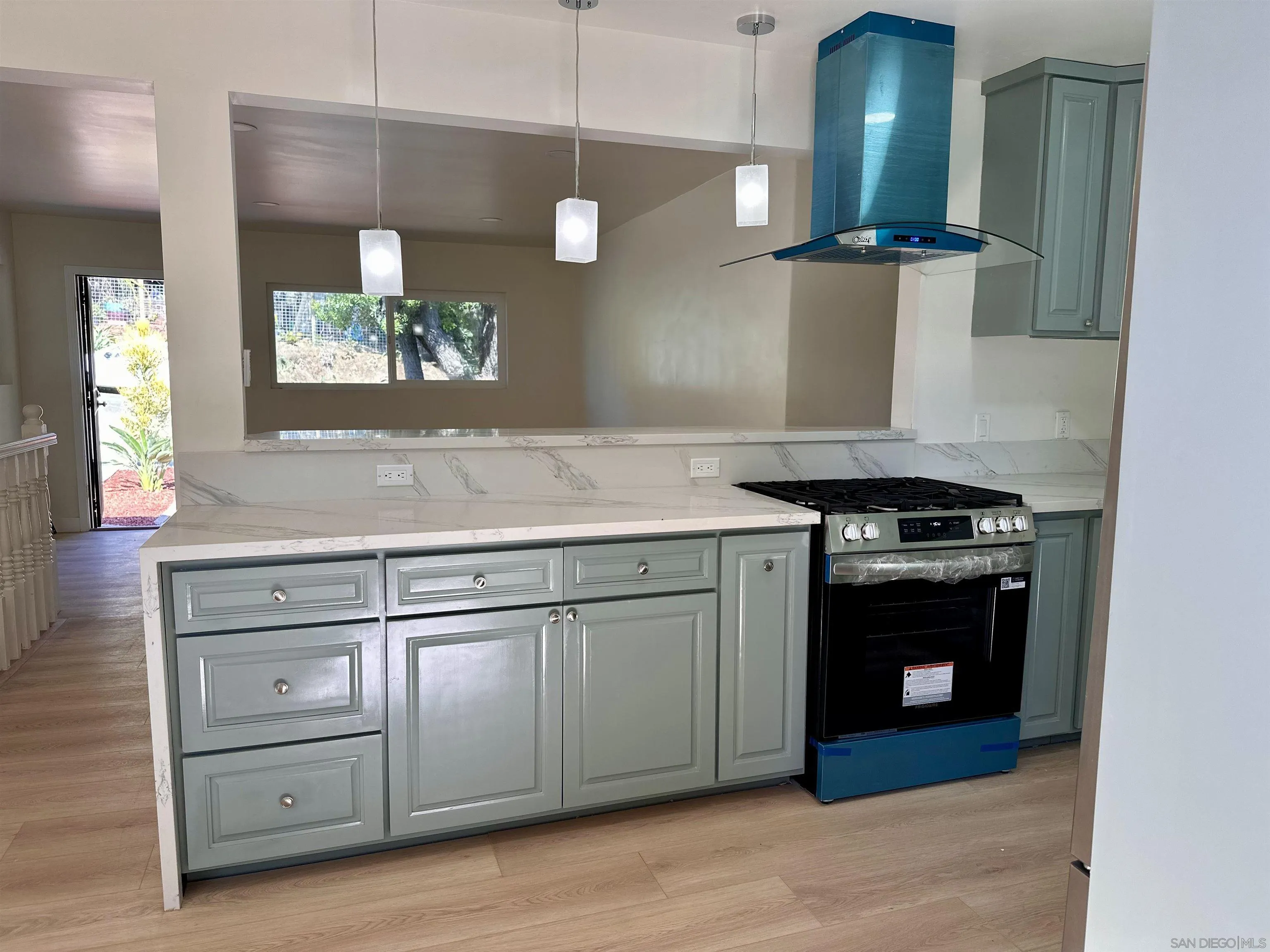 https://cdn.realtyfeed.com/cdn/127/250037115/3900beaa6c76737561fca0999251657b.webp