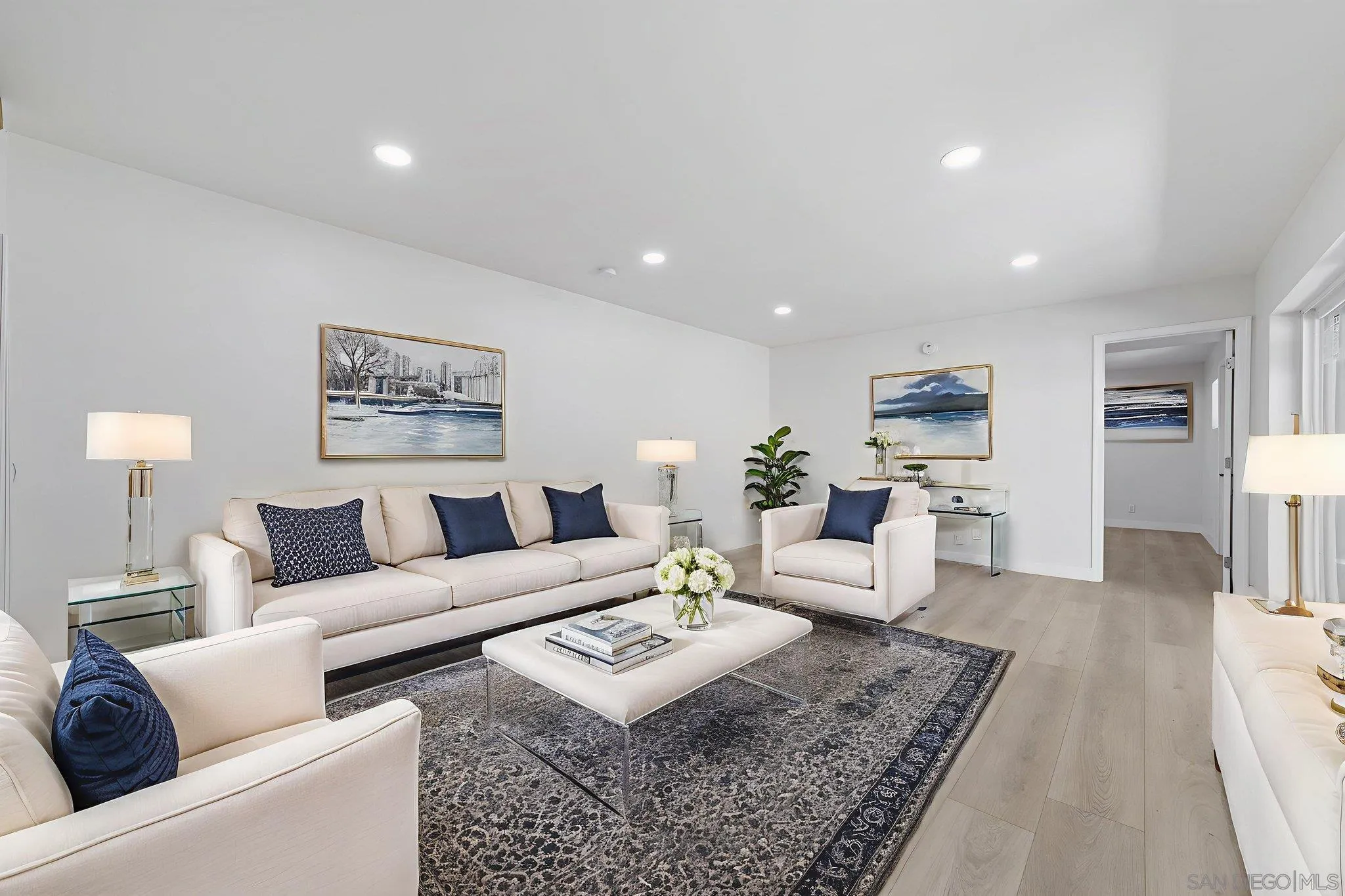 https://cdn.realtyfeed.com/cdn/127/250037115/3e4c78e65d710d78bf2e91f8a24592ec.webp