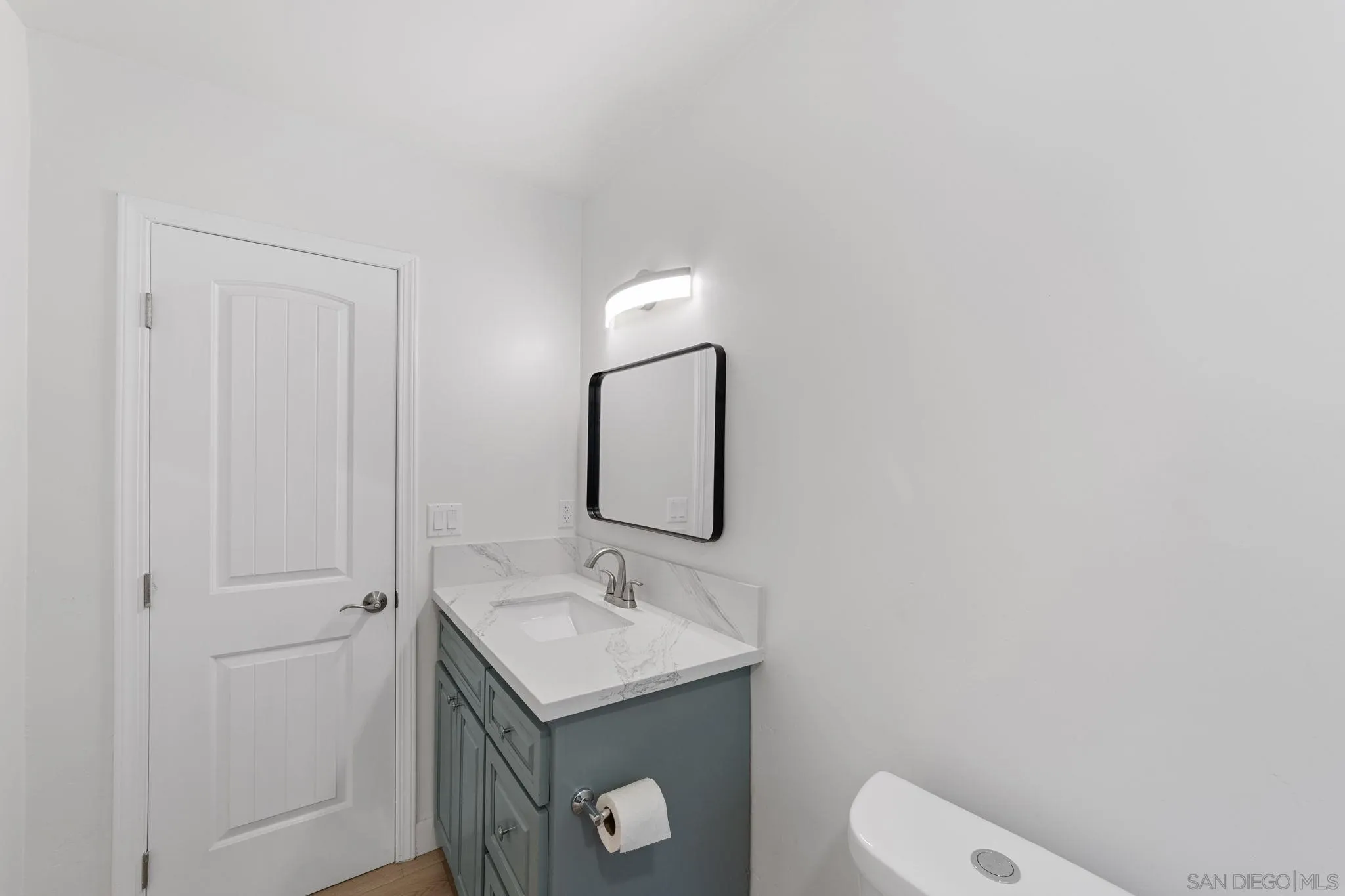 https://cdn.realtyfeed.com/cdn/127/250037115/a325691a0fcd2f6e3972c573e37e35ff.webp