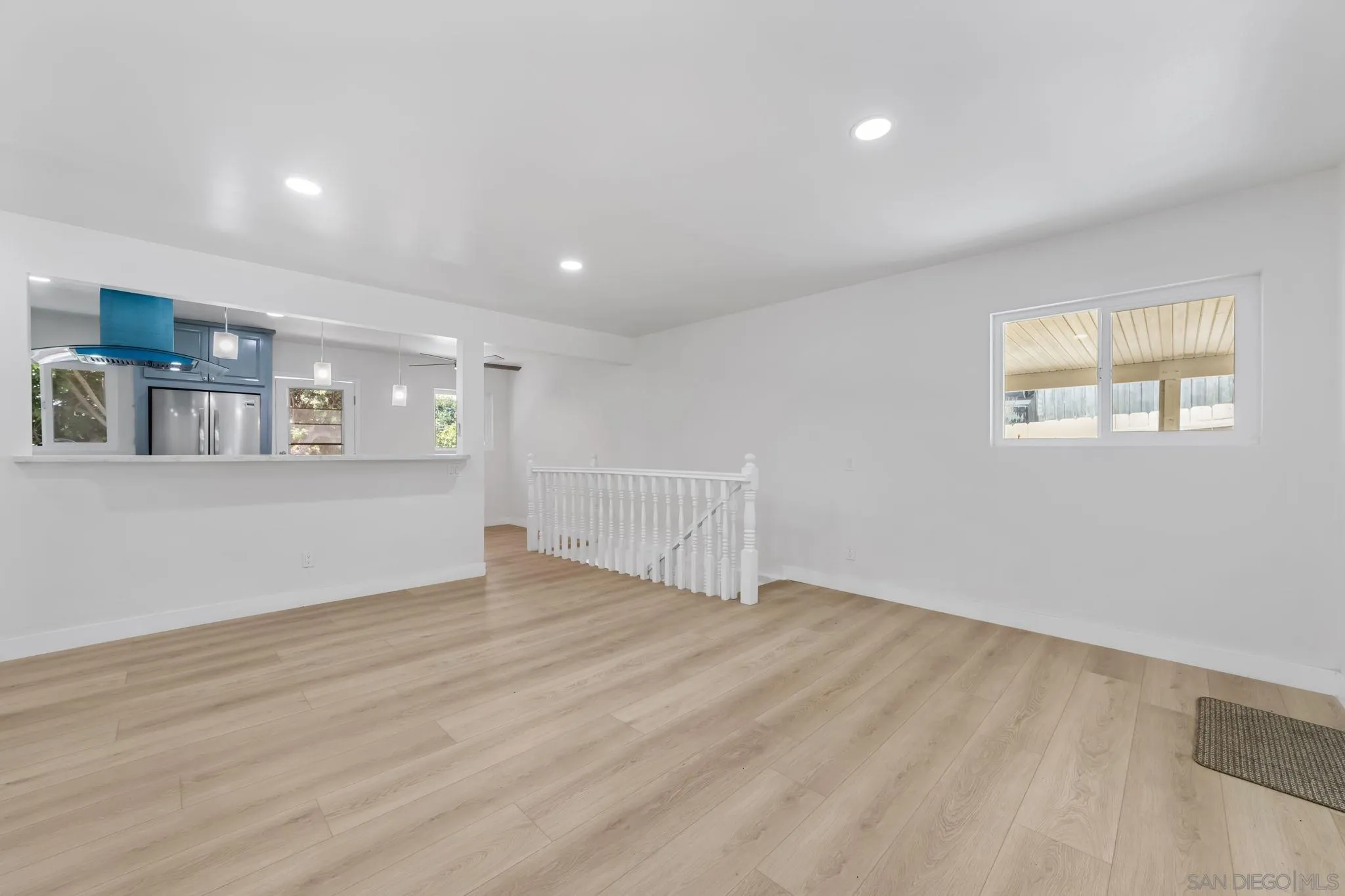 https://cdn.realtyfeed.com/cdn/127/250037115/e053a21e06a794ba2b8eaa06451cabd9.webp