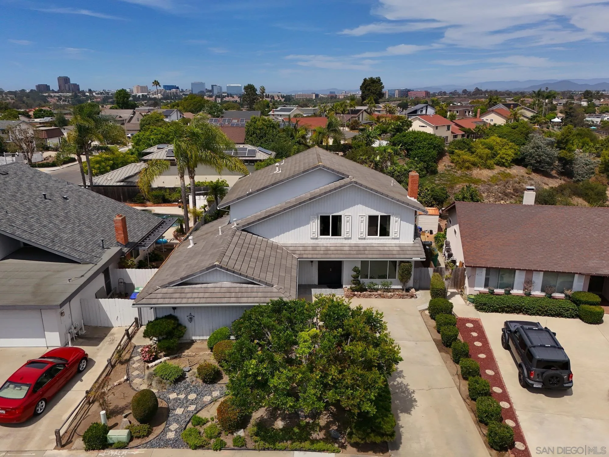 https://cdn.realtyfeed.com/cdn/127/250037119/2af39c6b5a42da9e76efdd363fdcd504.webp