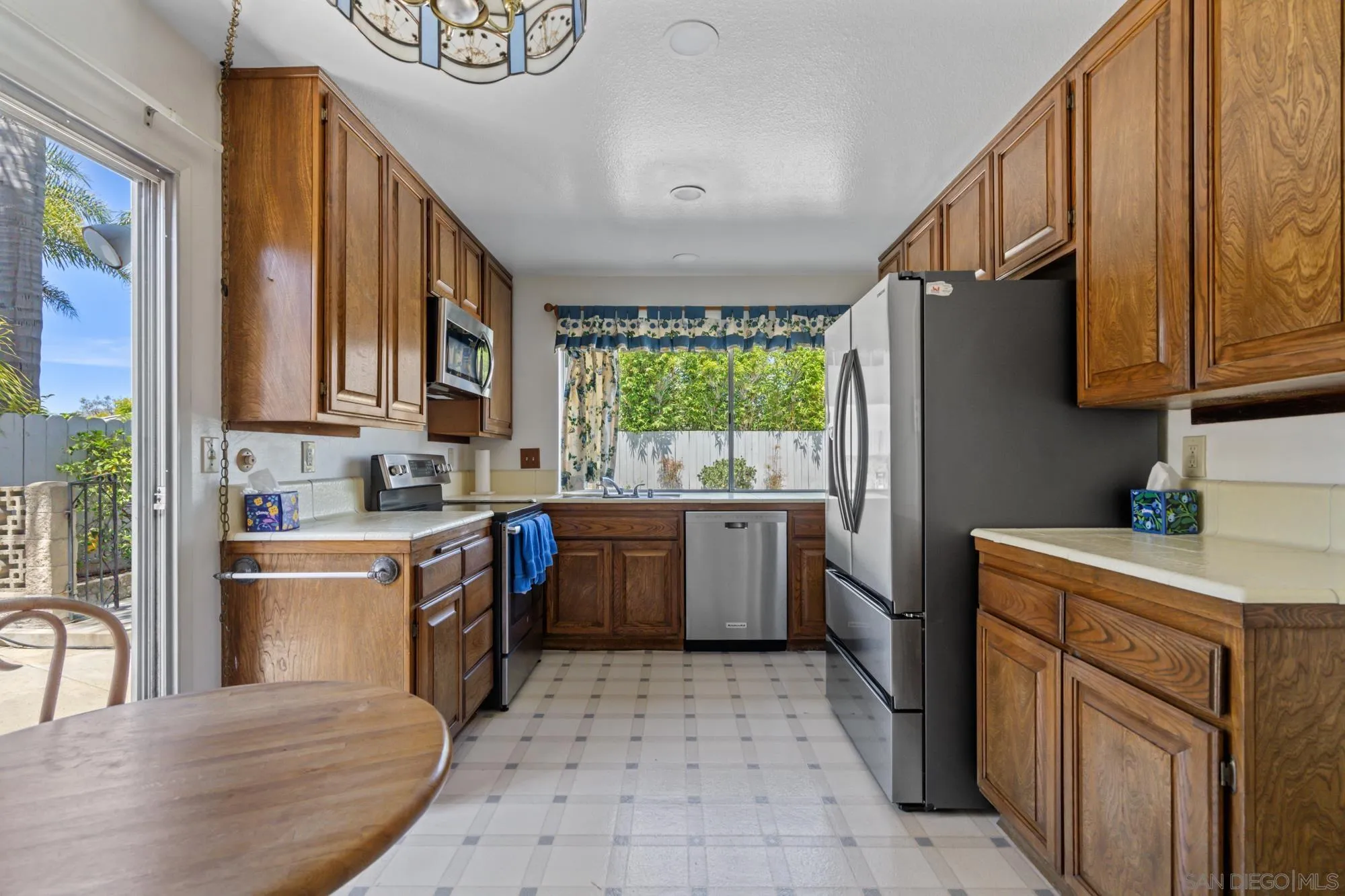 https://cdn.realtyfeed.com/cdn/127/250037119/5a1462d33440dee951ca4b31af0e7281.webp