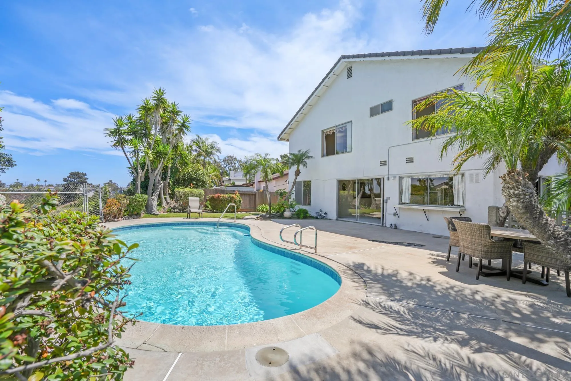 https://cdn.realtyfeed.com/cdn/127/250037119/7895e8d6ae24e0c099b056ac83c35861.webp