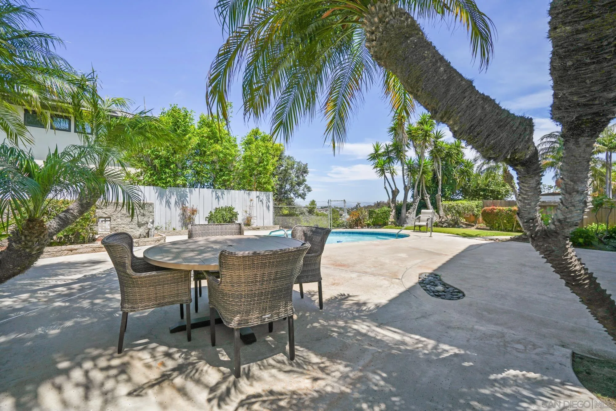 https://cdn.realtyfeed.com/cdn/127/250037119/9aa822e3990b776b11e0531ec72a74a2.webp