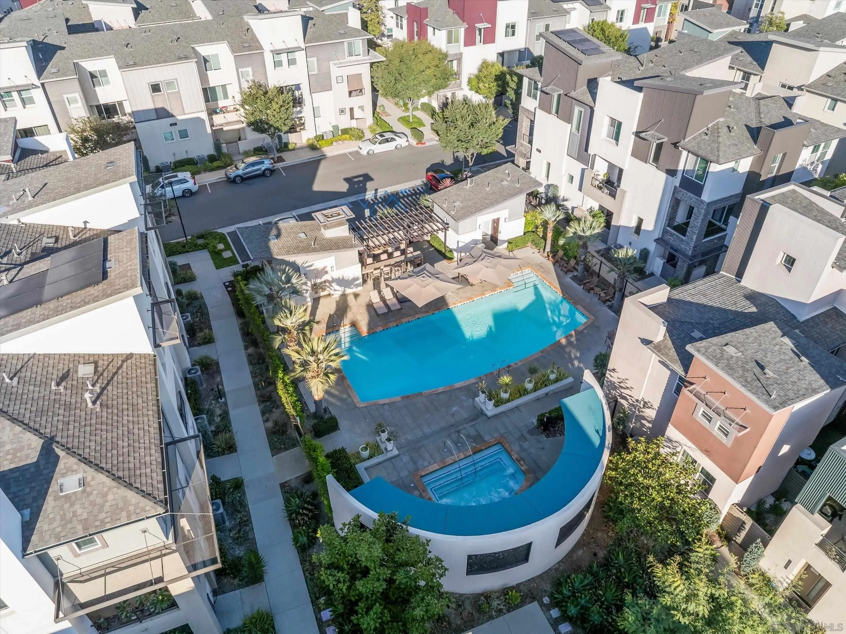 https://cdn.realtyfeed.com/cdn/127/250037120/6c815bb665e1e850ed3ebf0453fe9d4c.webp