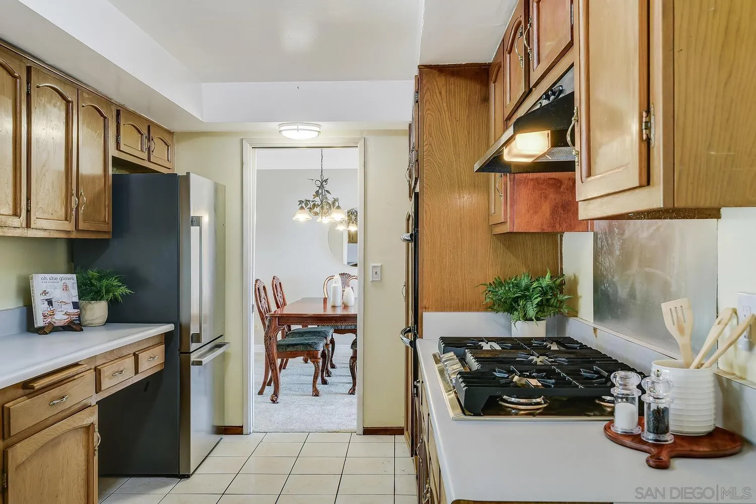 https://cdn.realtyfeed.com/cdn/127/250037121/4dcb78c4f36c89a8c5a2e9d956f8c4f4.webp