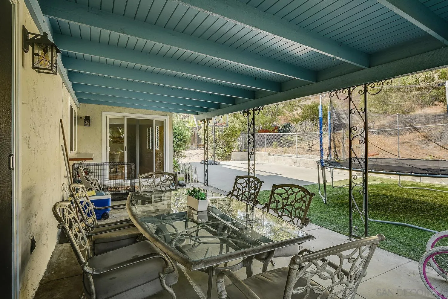 https://cdn.realtyfeed.com/cdn/127/250037121/719f11a2438e45a721961ac846d91ea1.webp