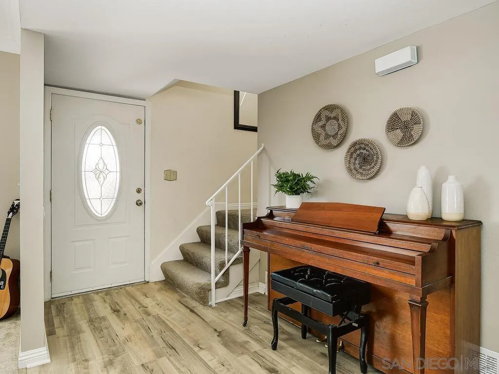 https://cdn.realtyfeed.com/cdn/127/250037121/754b1813171310eb2913ad230890a1f5.webp