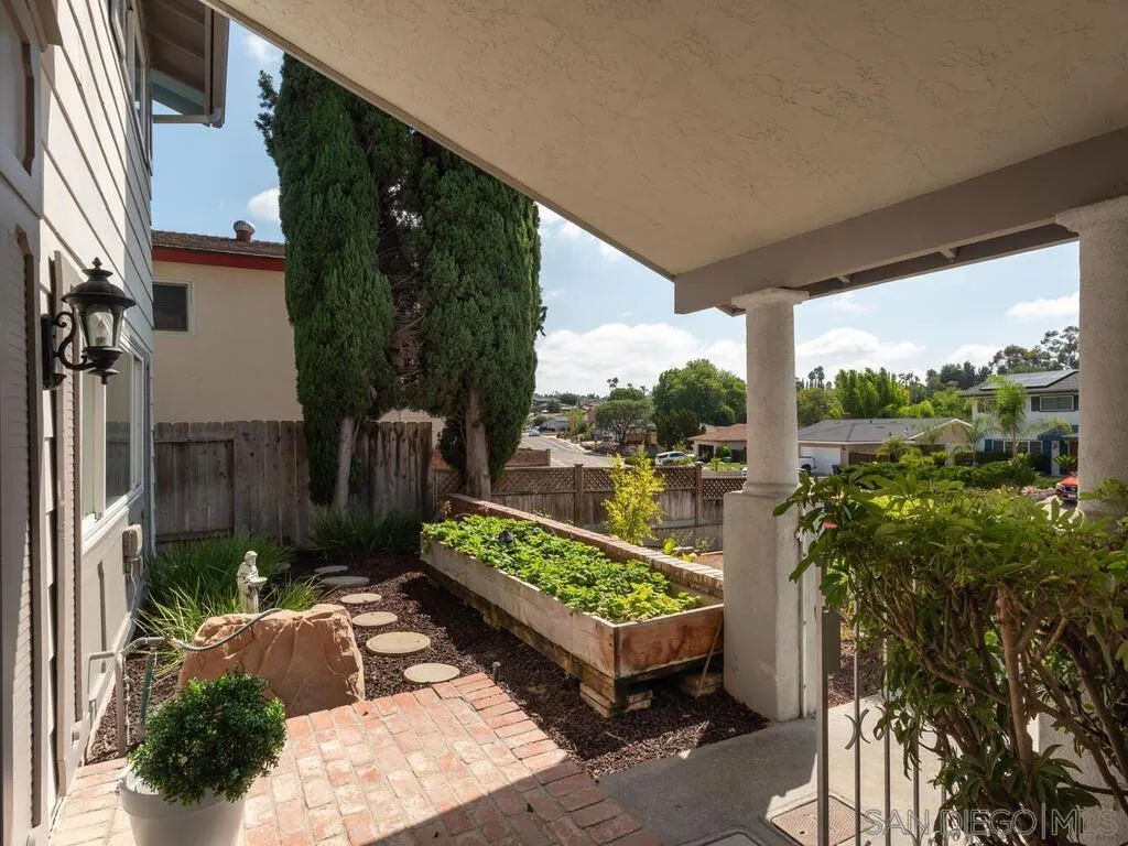 https://cdn.realtyfeed.com/cdn/127/250037121/f6d9a2bd1763cde3c00e32e12f216a9a.webp