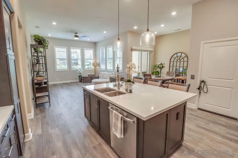 Photo #6: 250037122 Listing 