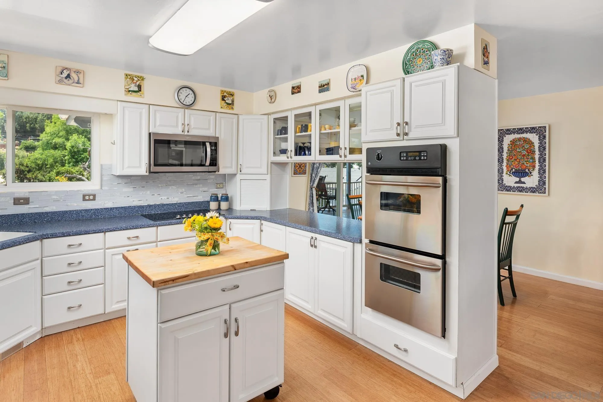 https://cdn.realtyfeed.com/cdn/127/250037142/60e09a43c6d9829798c650fabea6222d.webp