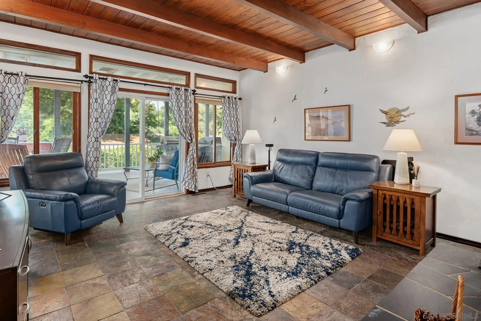 https://cdn.realtyfeed.com/cdn/127/250037142/bb41150fd44ef6bbf5e8bec1c19ed19d.webp