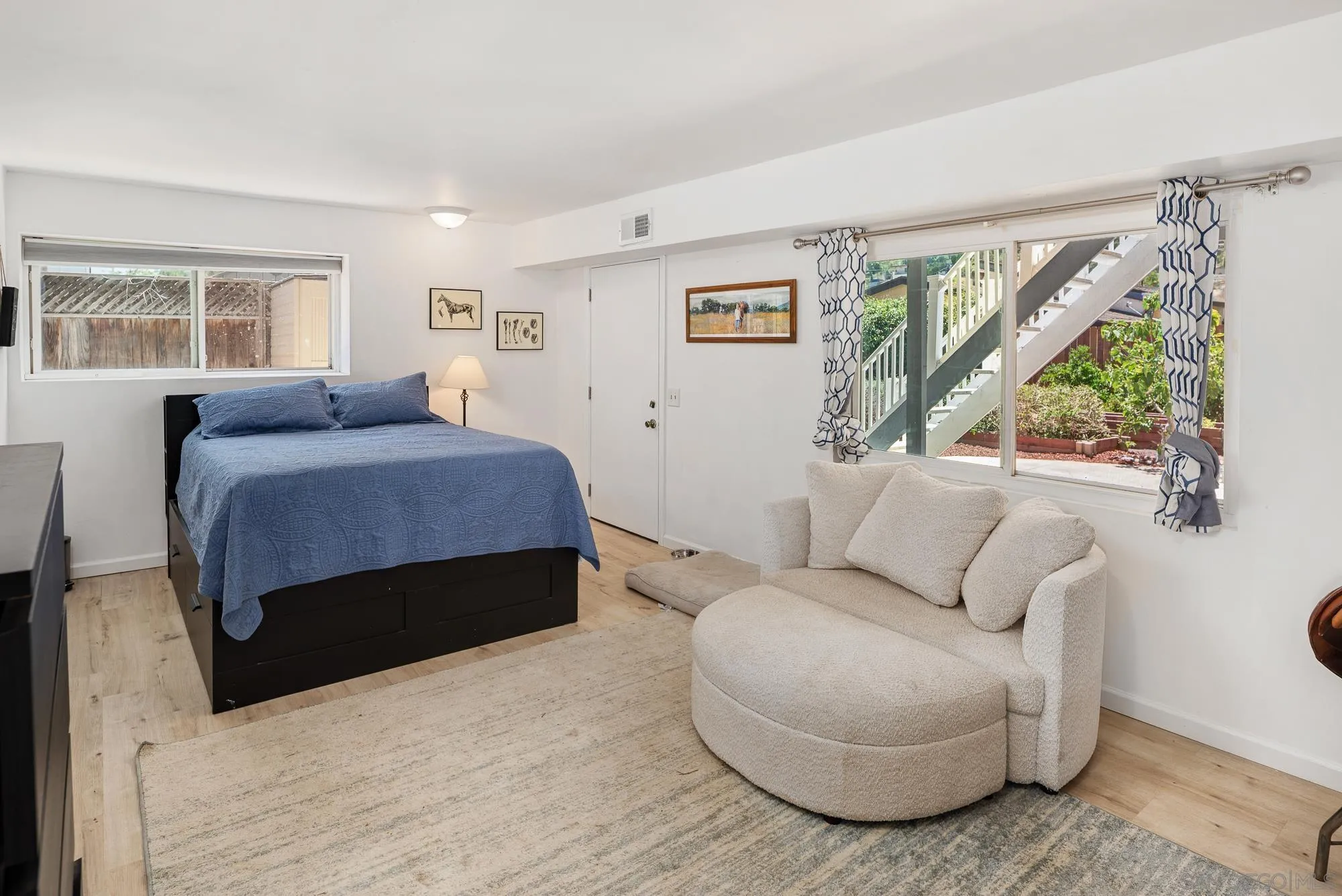 https://cdn.realtyfeed.com/cdn/127/250037142/c0f33152348b68a57ad76c4afacd2ada.webp