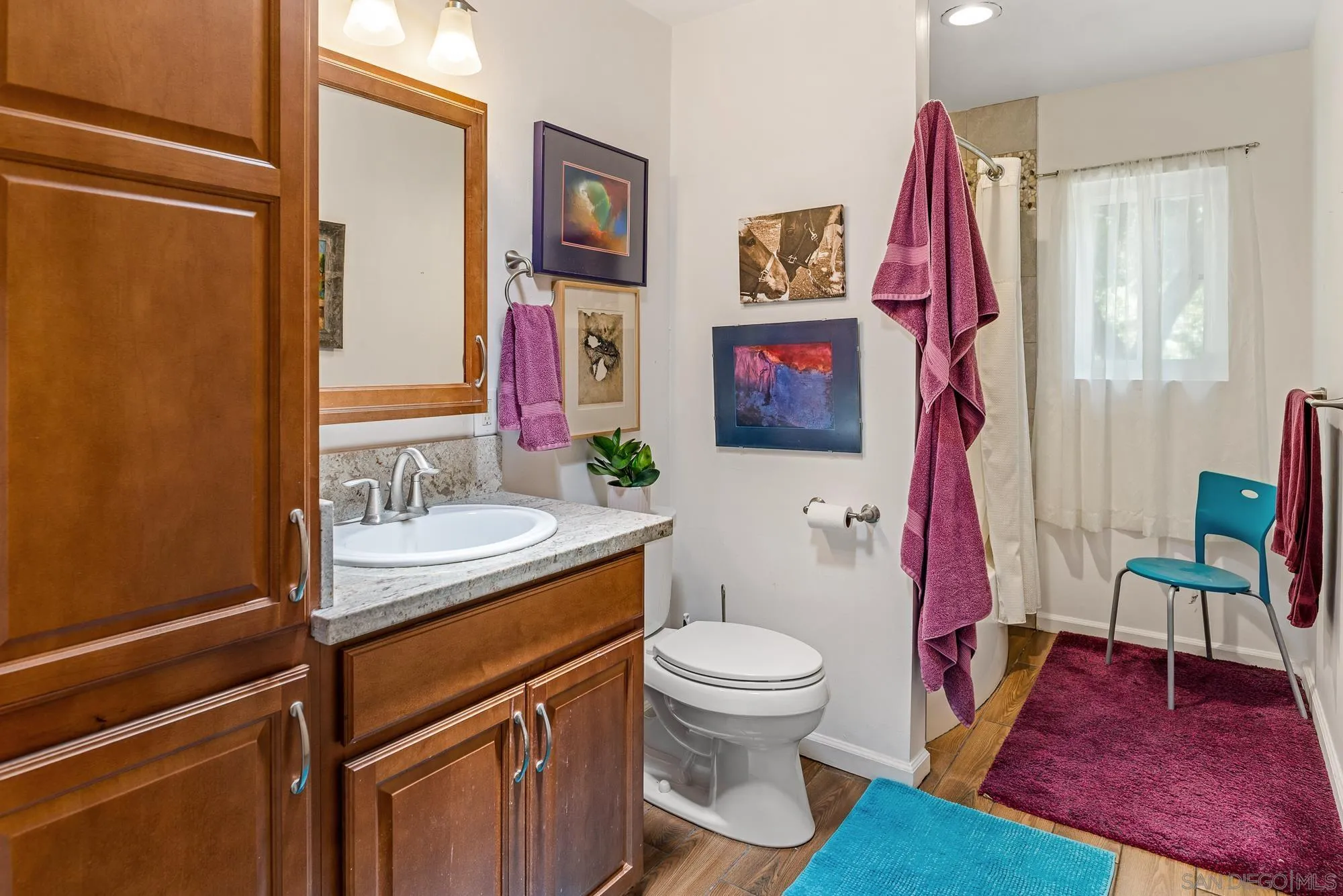 https://cdn.realtyfeed.com/cdn/127/250037142/ca33b9553735367a9234b2a46ff2a41f.webp