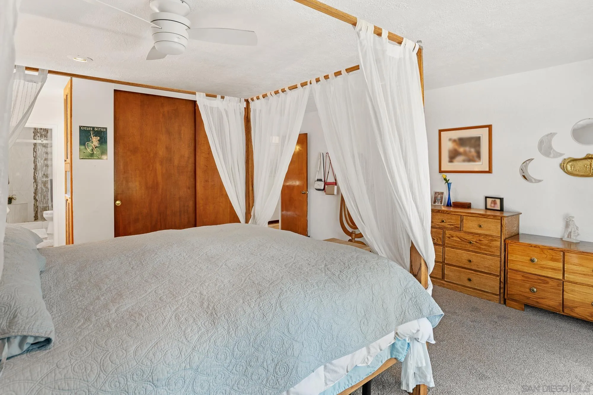 https://cdn.realtyfeed.com/cdn/127/250037142/e30fd0e149d03d95969f2c7c4c35b56d.webp