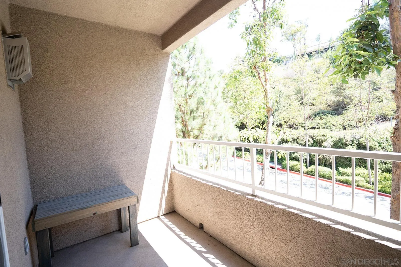 https://cdn.realtyfeed.com/cdn/127/250037157/9b51e80b27d7e550daafe55ed85902b6.webp