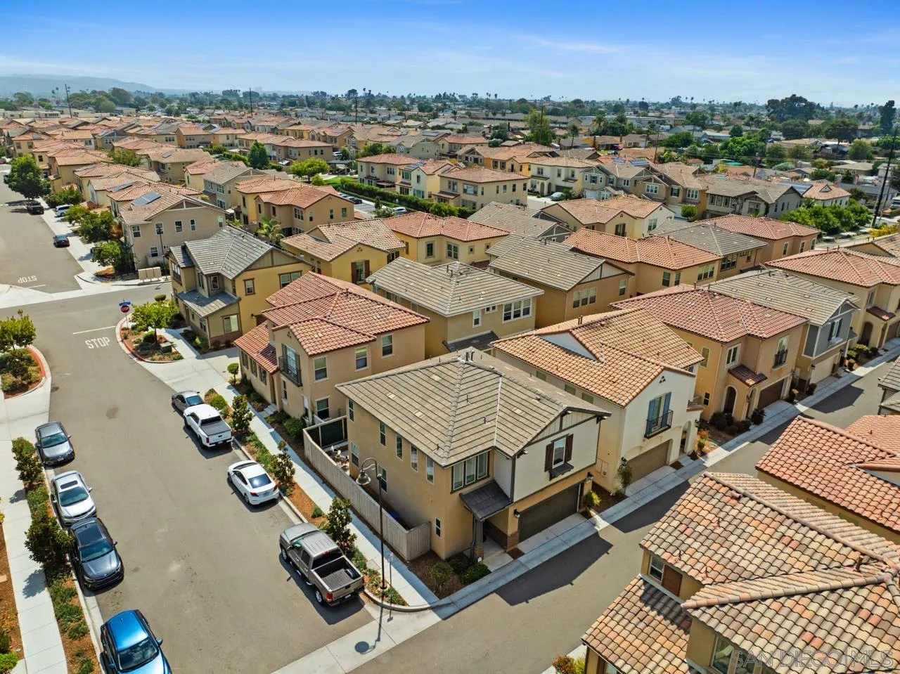 https://cdn.realtyfeed.com/cdn/127/250037163/782cb8bce1d0ac5a15649119c70dbaae.webp
