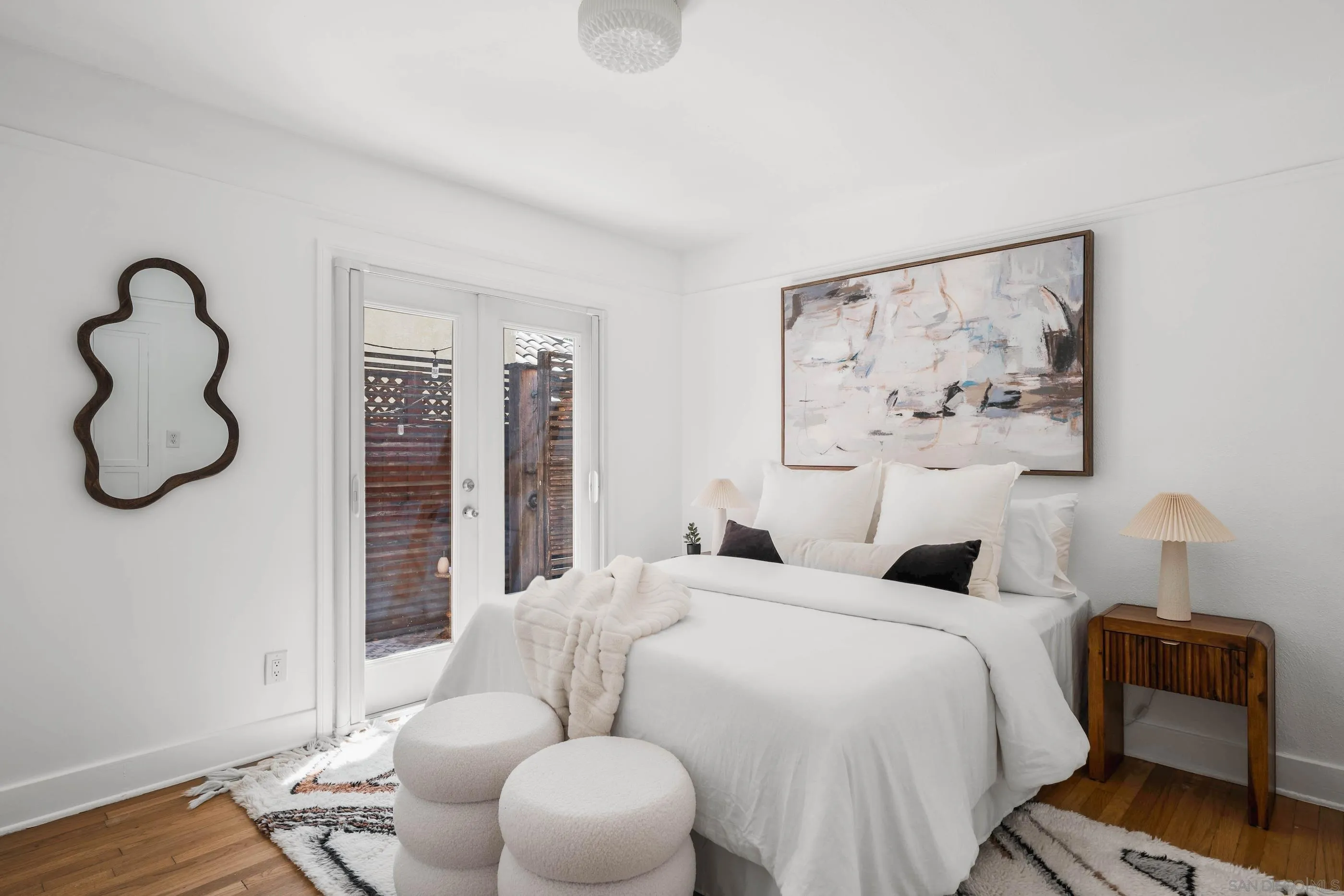 https://cdn.realtyfeed.com/cdn/127/250037165/926ba74e784187bd7ce89df5441f6210.webp