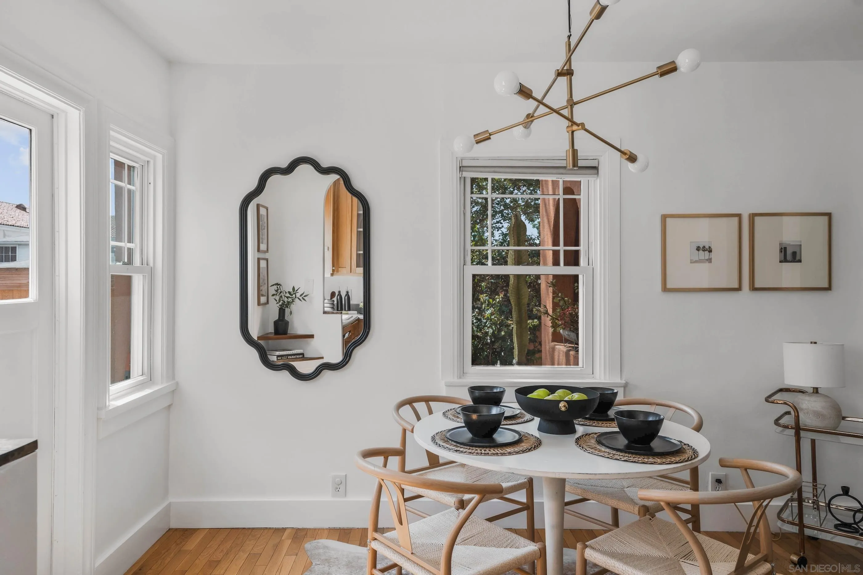 https://cdn.realtyfeed.com/cdn/127/250037165/a612a13b4274521101a7c5f051d557d0.webp