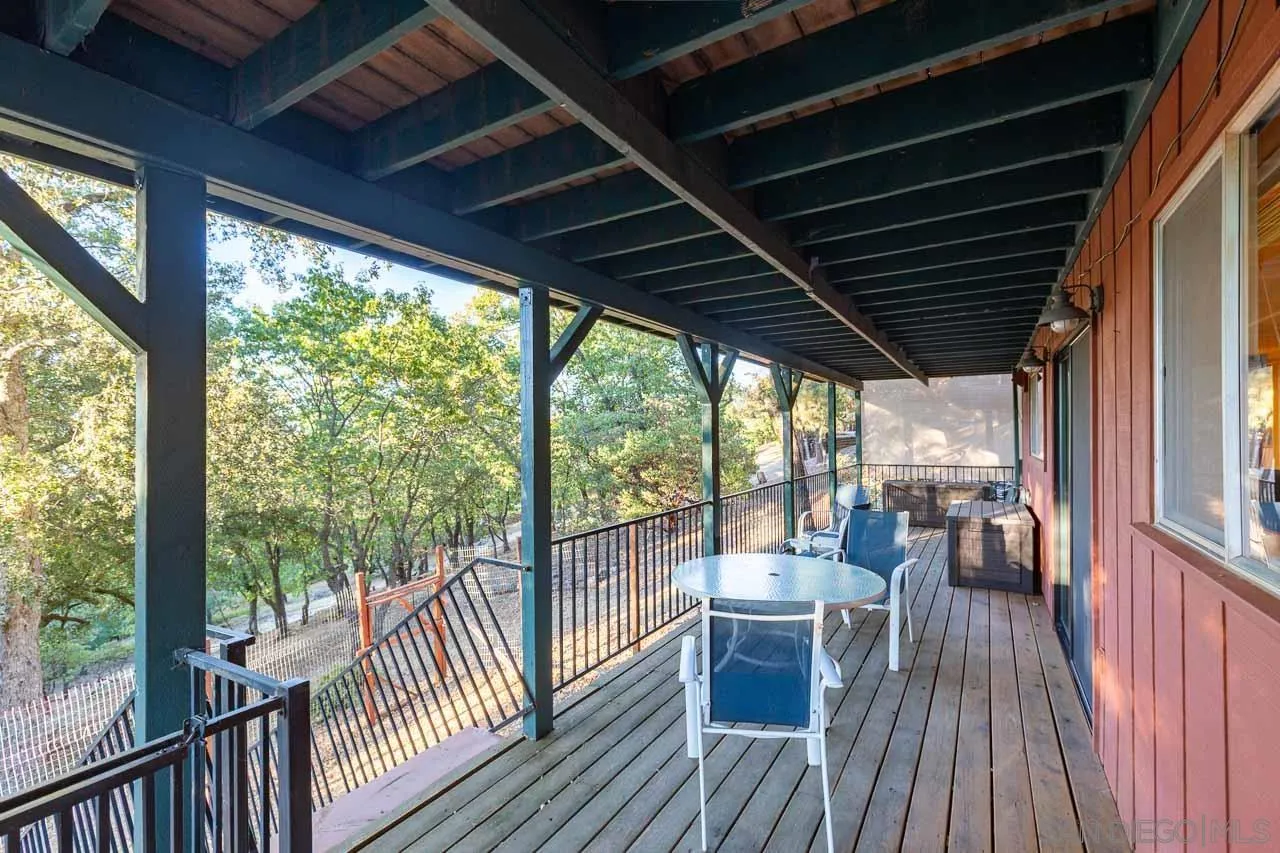https://cdn.realtyfeed.com/cdn/127/250037169/86aaf4cbca5009fa914d3d6fda16b16a.webp