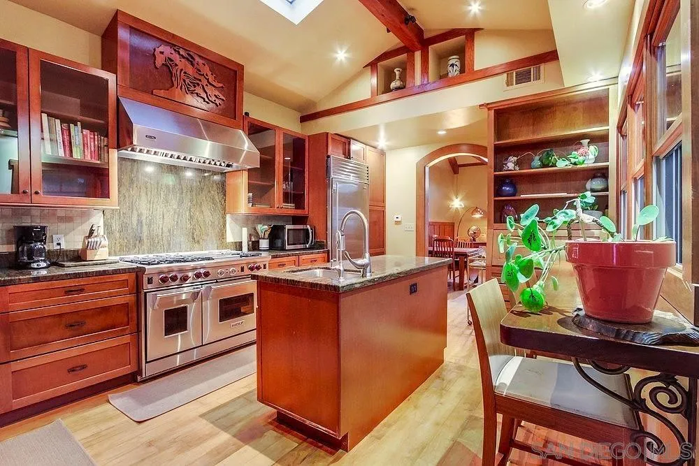 https://cdn.realtyfeed.com/cdn/127/250037170/4e00d9552ed422b34fde9d2f25eb867a.webp