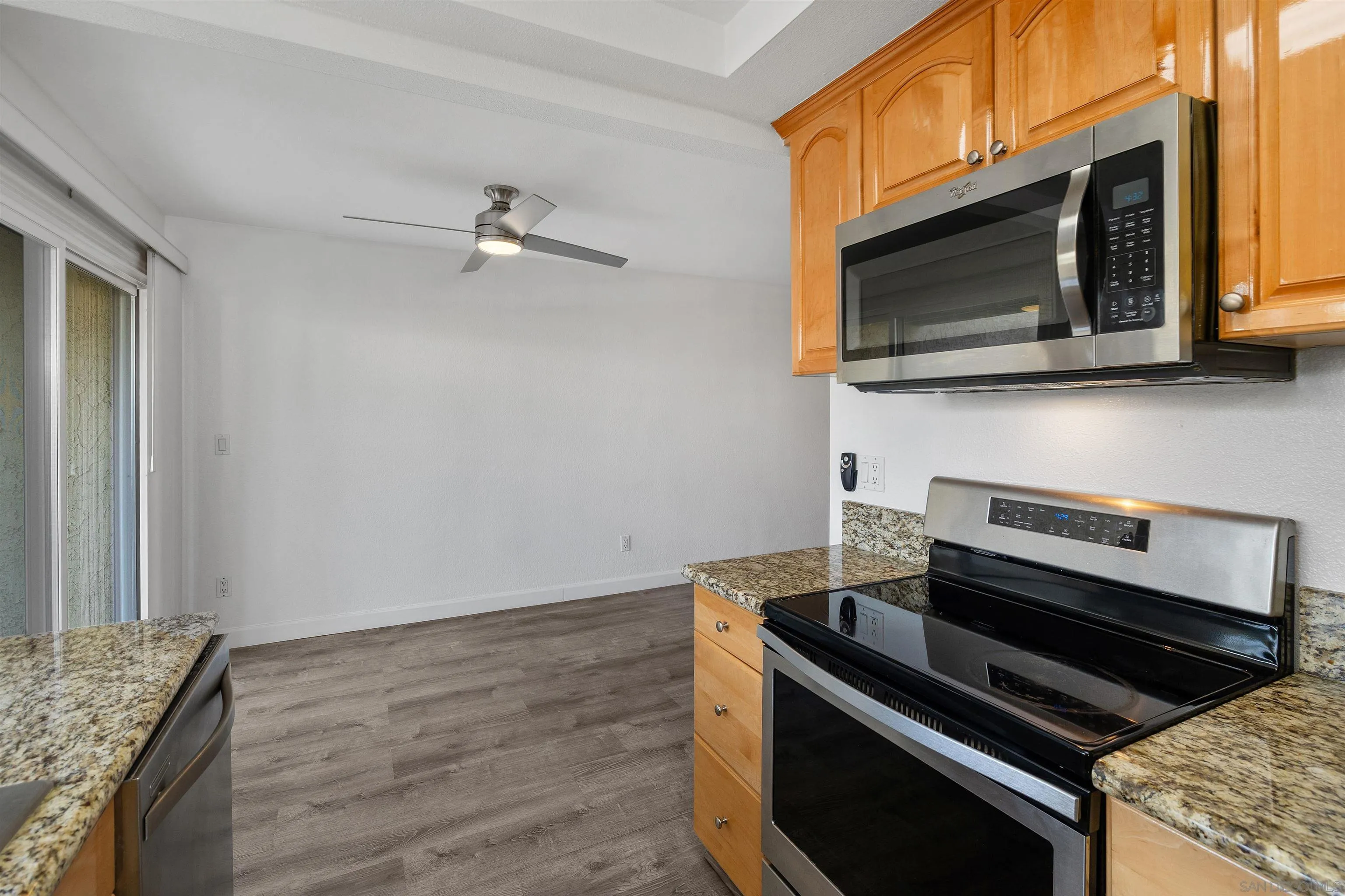 https://cdn.realtyfeed.com/cdn/127/250037171/a51675190c2bbda5e4868398b6569c70.webp