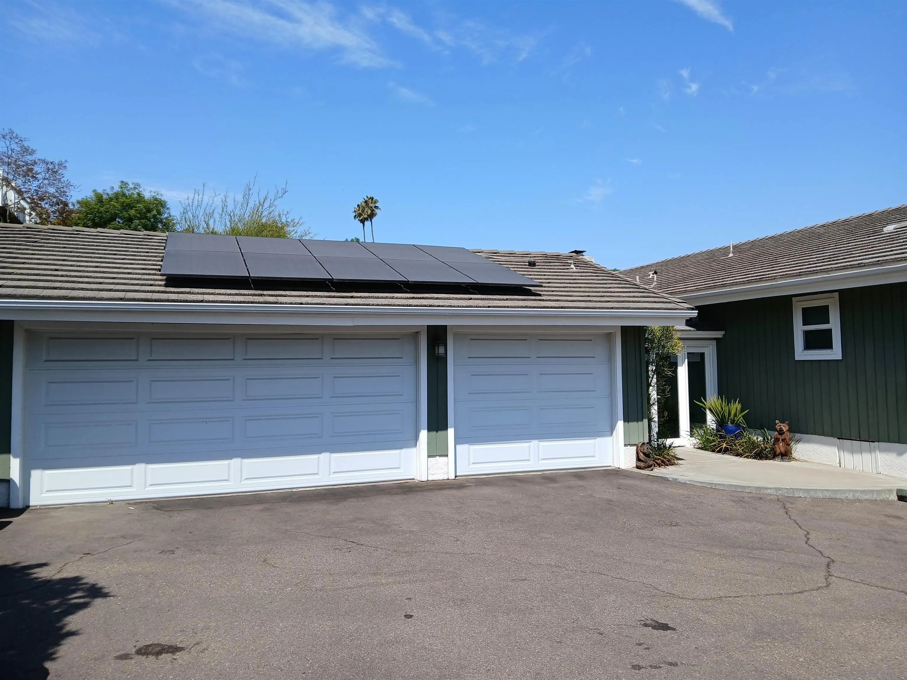 https://cdn.realtyfeed.com/cdn/127/250037174/b32907f1c7968d47bd45286d1bb4eb24.webp