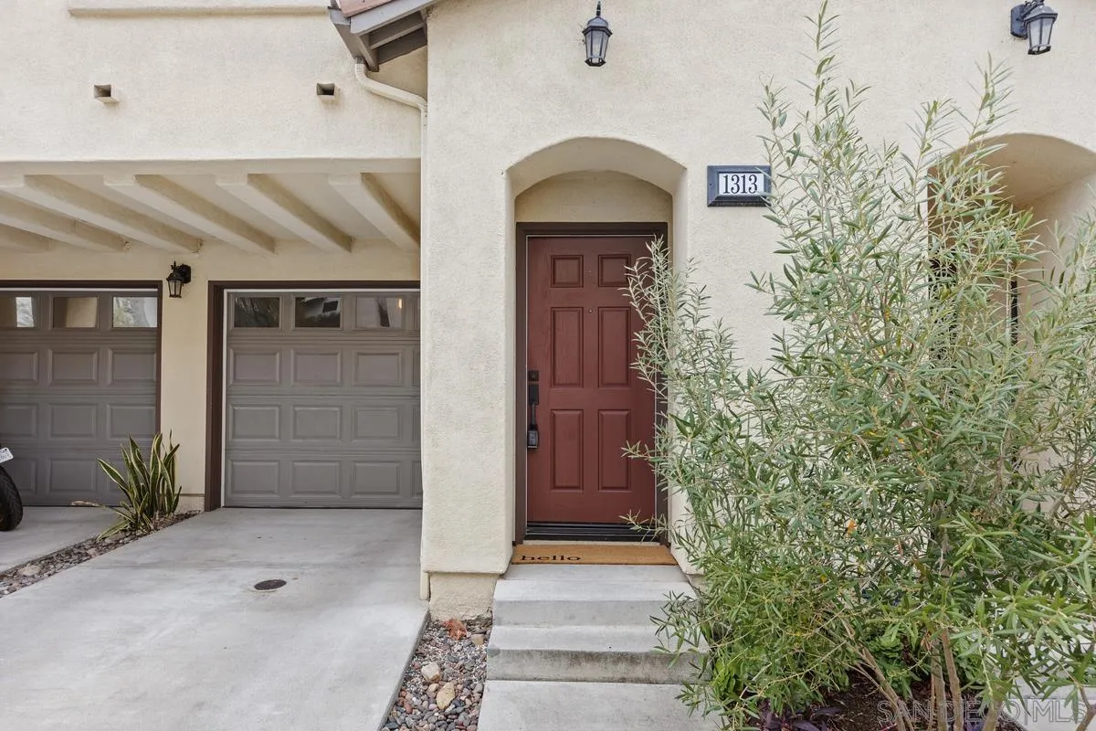 Photo #2: 250037175 Listing 