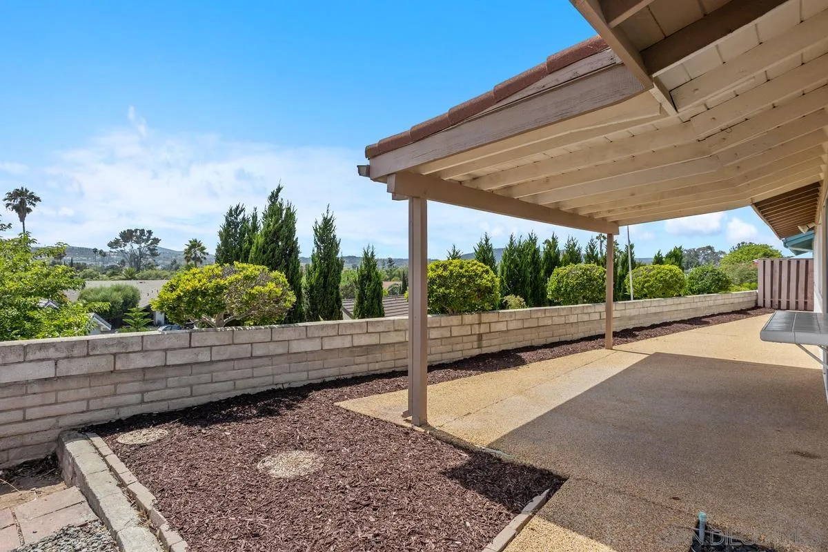 https://cdn.realtyfeed.com/cdn/127/250037182/456b61923efed091ac638fb25b99a147.webp